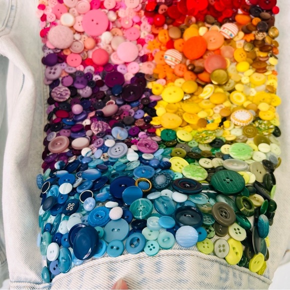 Custom Made Levi’s Recycled Rainbow PRIDE Upcycled Button Jacket Medium - Picture 2 of 16